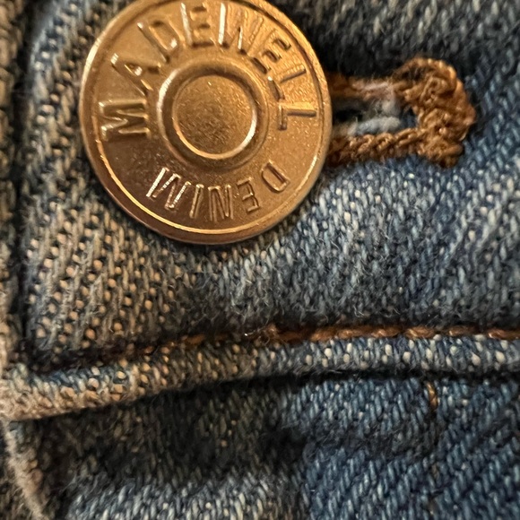 Size 25 Madewell 10” high rise Skinny jean leggings.  Light wash. - Picture 7 of 7